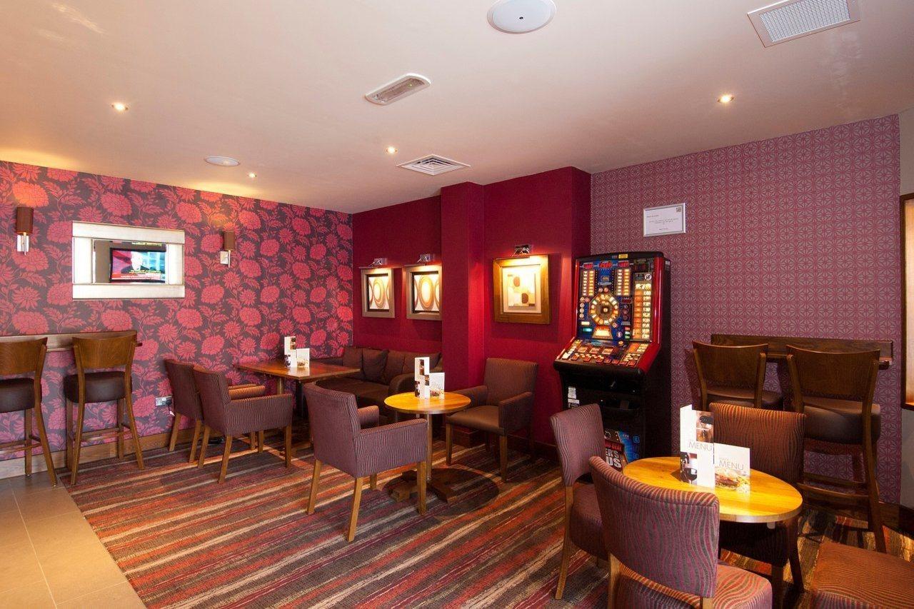 Premier Inn Exeter Central St. Davids Exterior photo