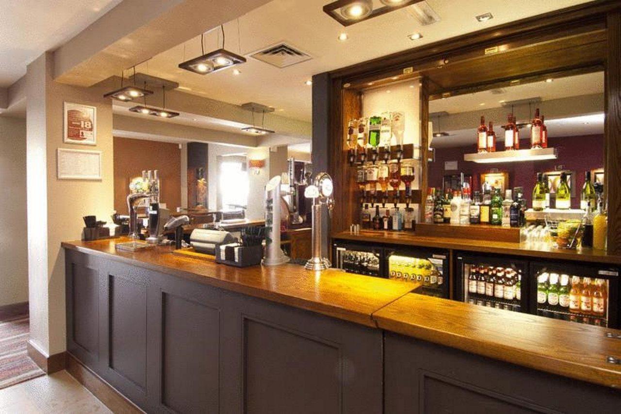 Premier Inn Exeter Central St. Davids Exterior photo