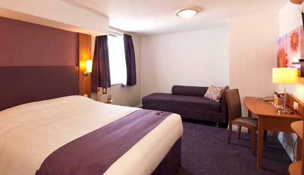 Premier Inn Exeter Central St. Davids Exterior photo